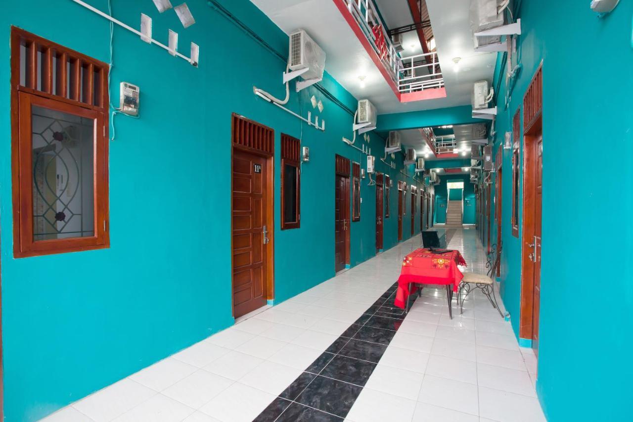 Oyo 1978 Pondok Indah Residence Medan Buitenkant foto